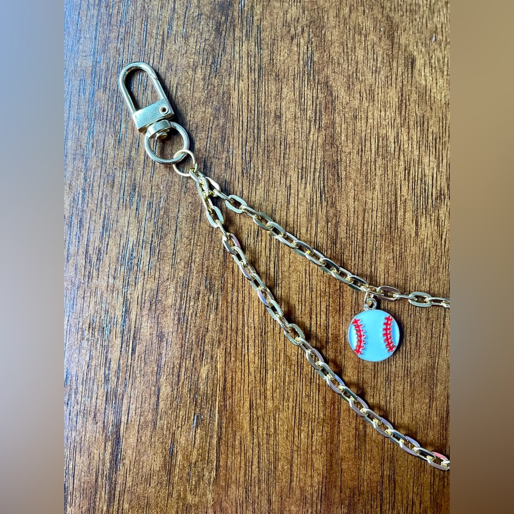 Bag Chain Baseball Hand Crafted - Picture 3 of 5